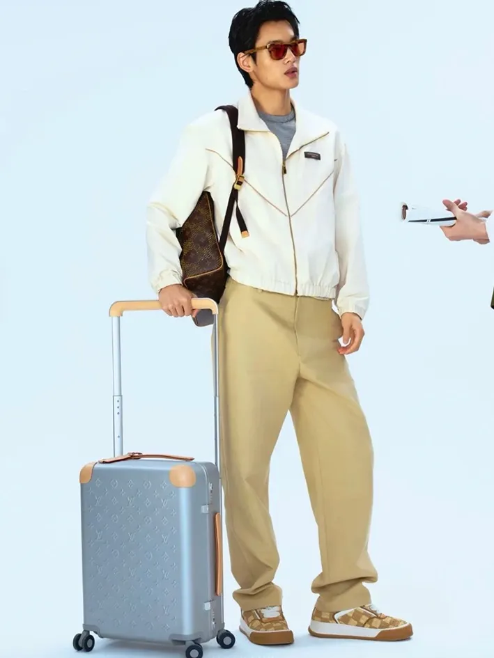 Louis Vuitton/Louis Vuitton leather logo silk satin sports coat